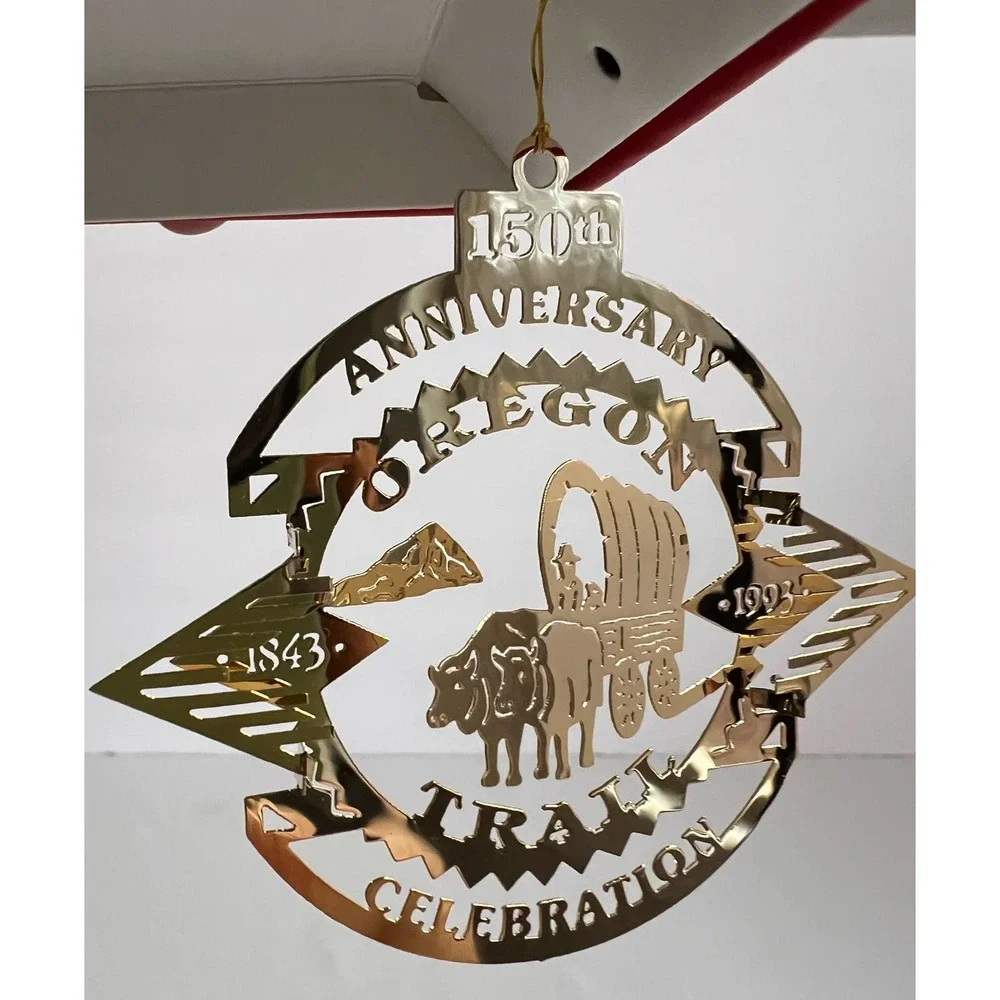 Oregon Trail Celebration 150th Anniversary Ornament‎ - Picture 3 of 6